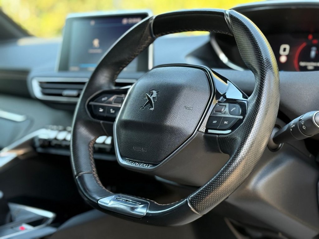 Used Peugeot 3008 2017 for sale - 78181034: Photo 11