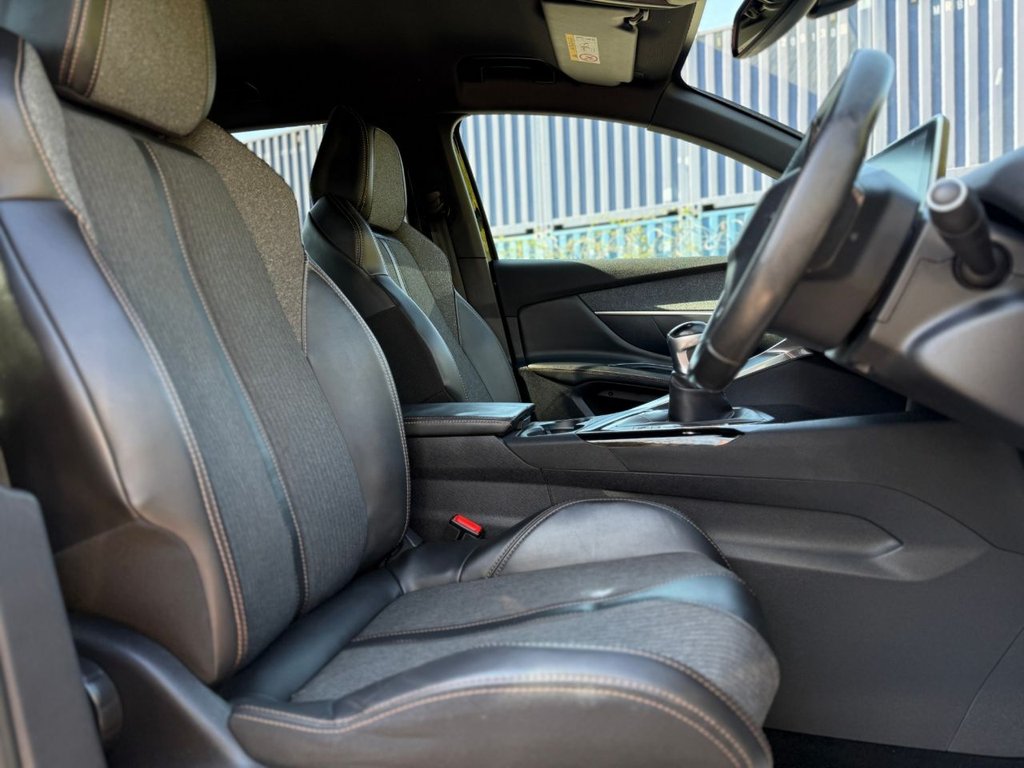 Used Peugeot 3008 2017 for sale - 78181034: Photo 12