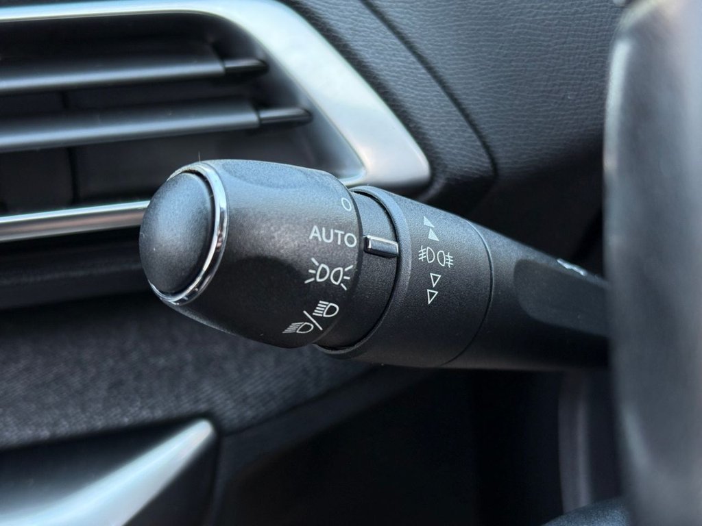 Used Peugeot 3008 2017 for sale - 78181034: Photo 36