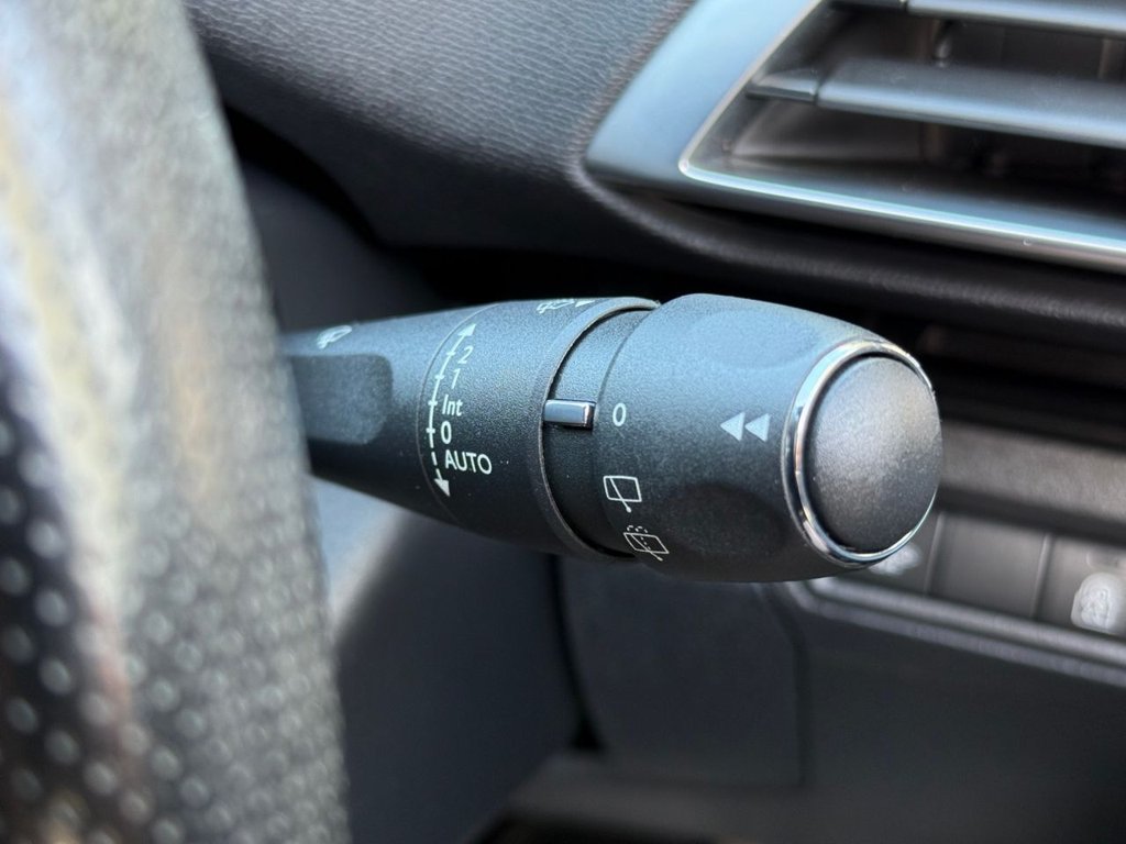 Used Peugeot 3008 2017 for sale - 78181034: Photo 38