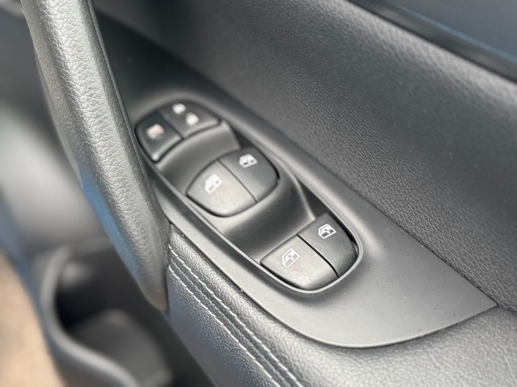 Used Nissan Qashqai 2018 for sale - 77436505: Photo 37