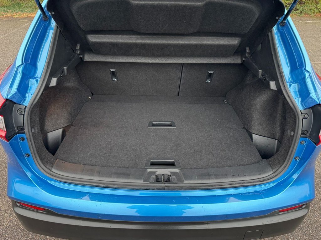 Used Nissan Qashqai 2018 for sale - 77436505: Photo 42