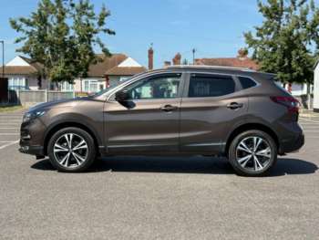 Used Nissan Qashqai 2017 for sale - 74494011: Photo