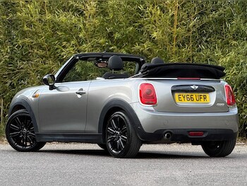Used MINI Convertible 2016 for sale - 78425684: Photo