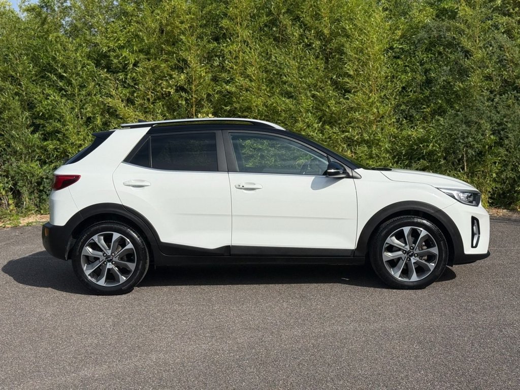 Used Kia Stonic 2022 for sale - 77065184: Photo 3