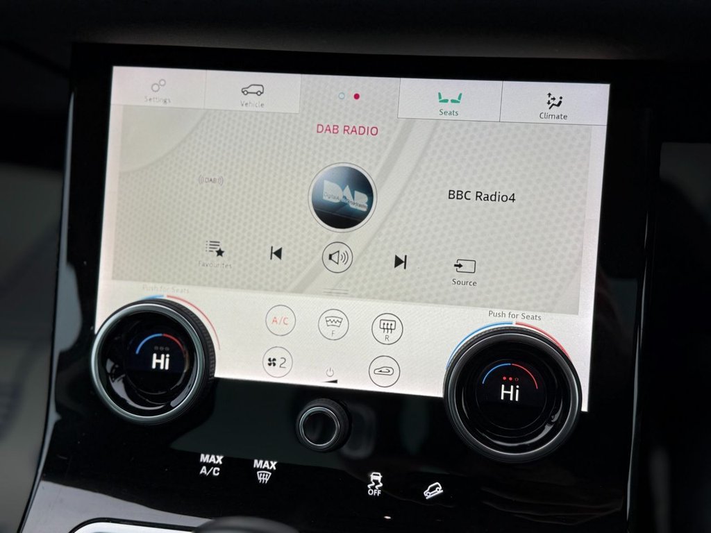 Used Land Rover Range Rover Evoque 2019 for sale - 76868051: Photo 31