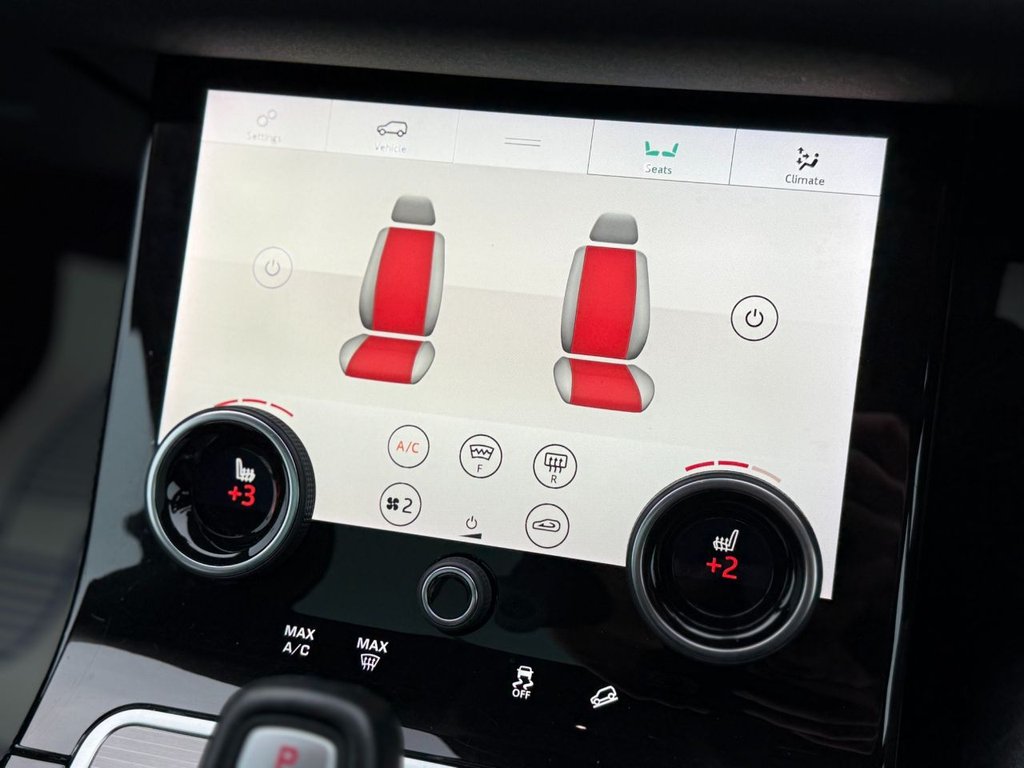 Used Land Rover Range Rover Evoque 2019 for sale - 76868051: Photo 32