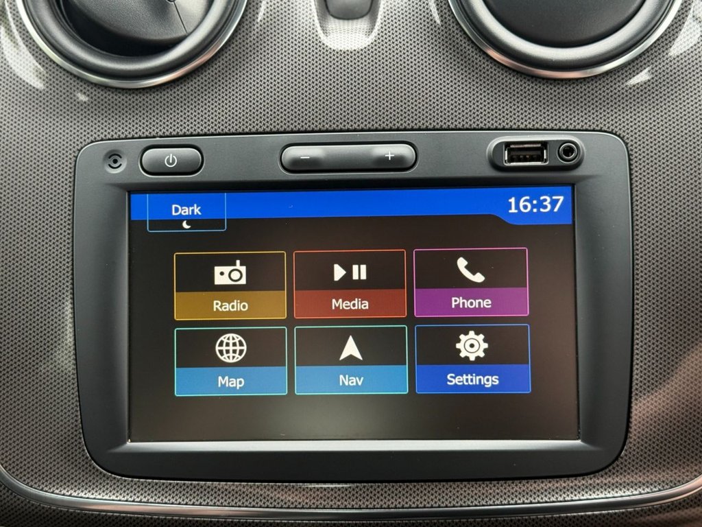 Used Dacia Sandero Stepway 2020 for sale - 76604516: Photo 16