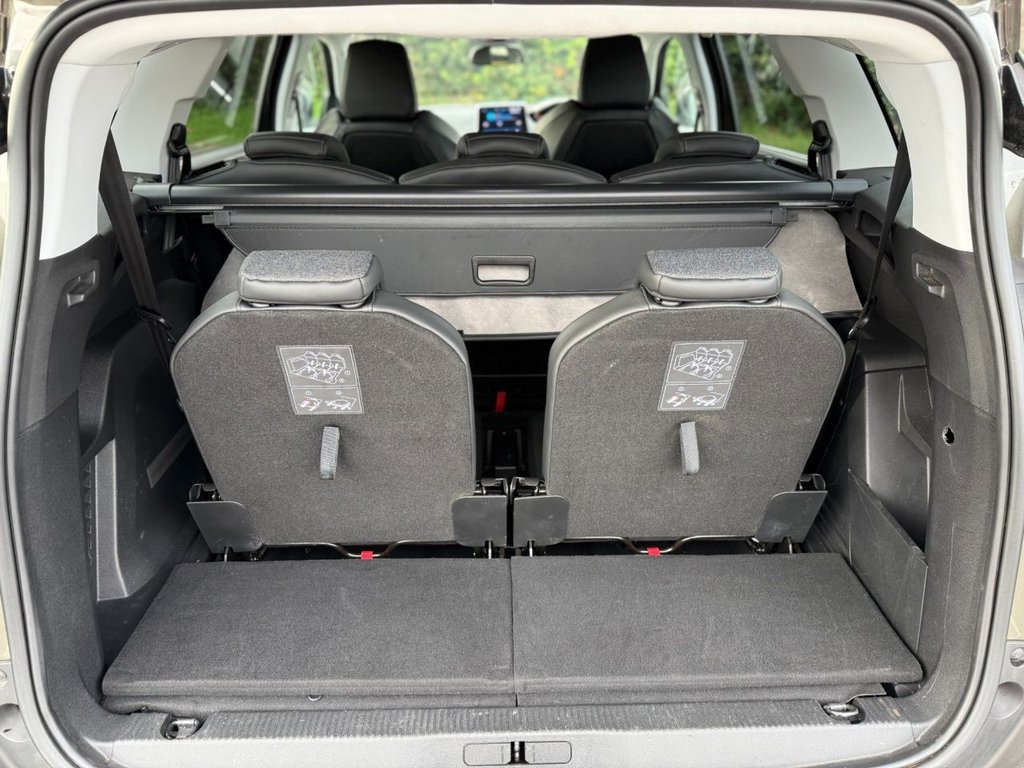 Used Peugeot 5008 2020 for sale - 76604620: Photo 39