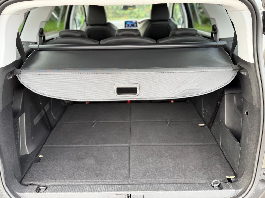 Used Peugeot 5008 2020 for sale - 76604620: Photo 41