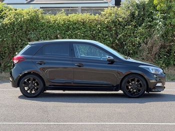 Used Hyundai i20 2015 for sale - 79370709: Photo
