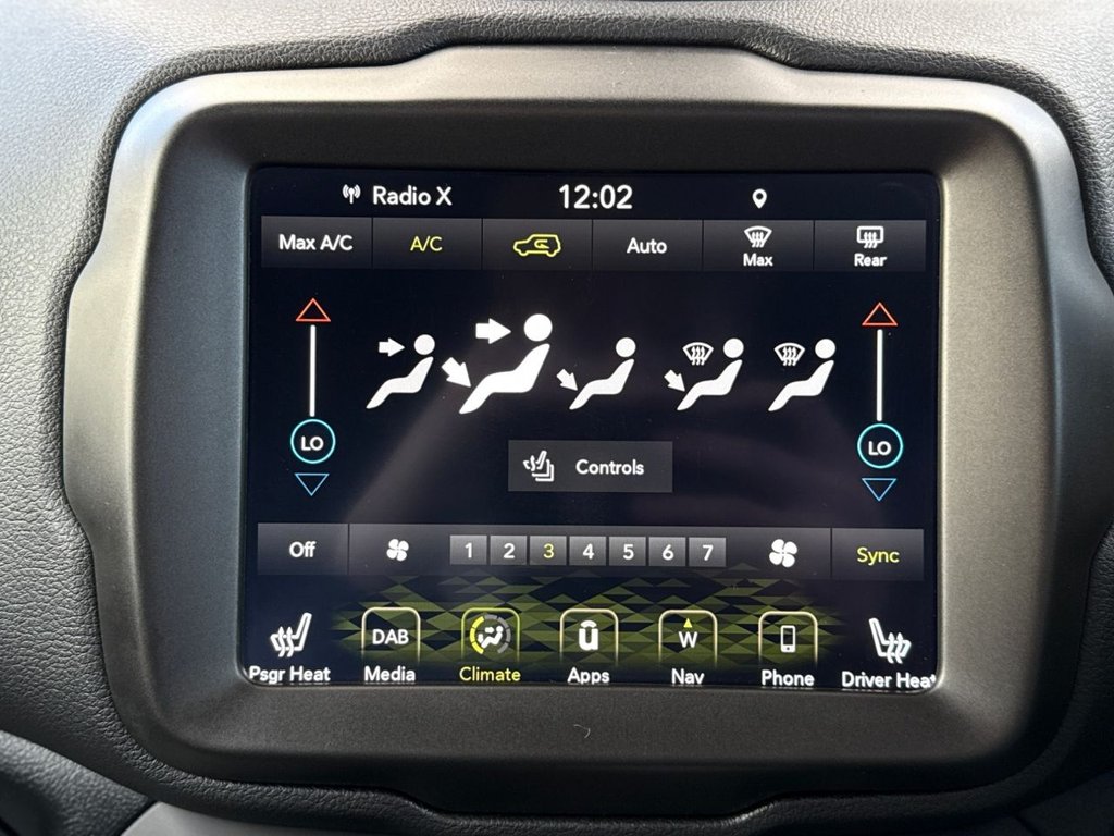 Used Jeep Renegade 2020 for sale - 77407830: Photo 26