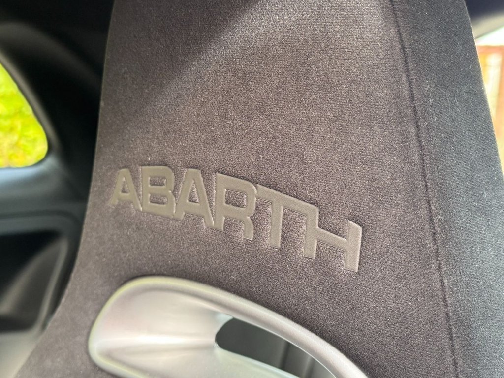 Used Abarth 595 2021 for sale - 77920022: Photo 29