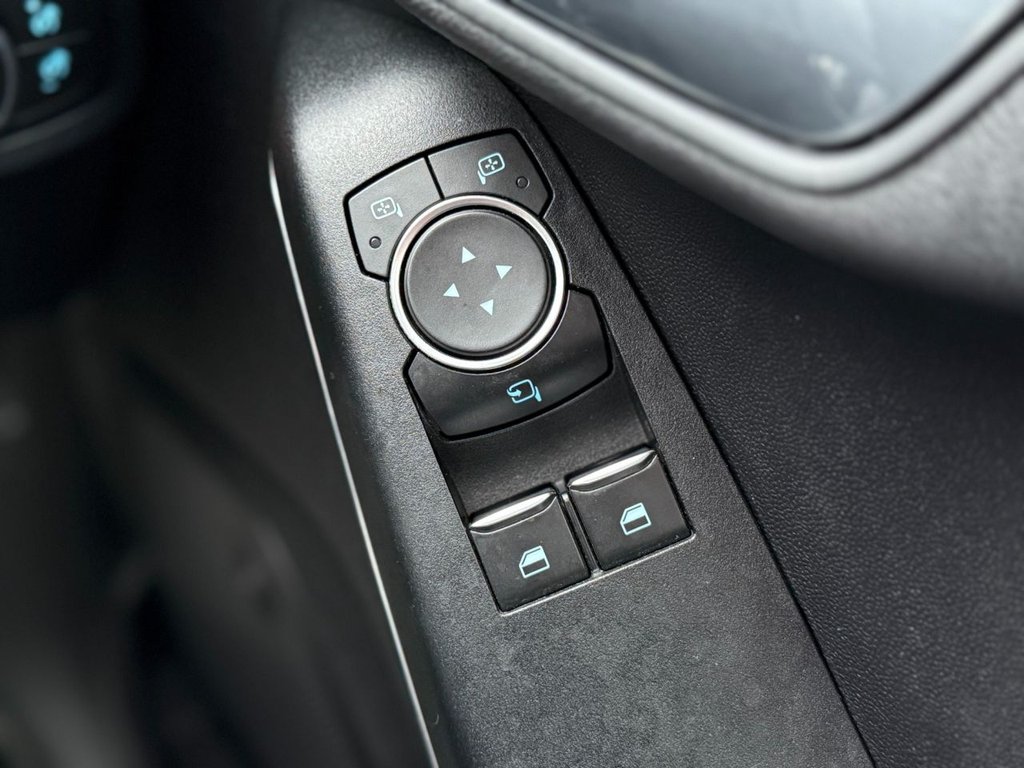 Used Ford Fiesta 2020 for sale - 76768335: Photo 40