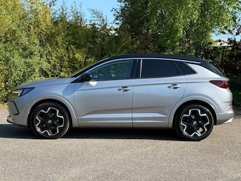 Used Vauxhall Grandland 2022 for sale - 78358158: Photo