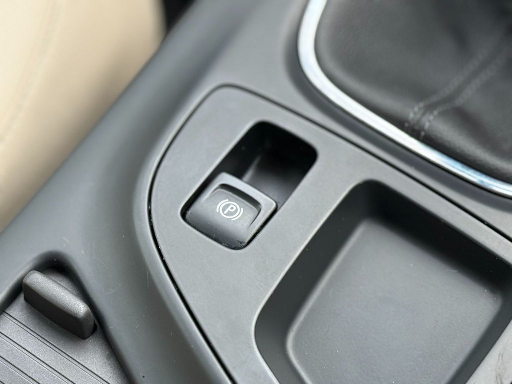 Used Vauxhall Insignia 2016 for sale - 76386026: Photo 26