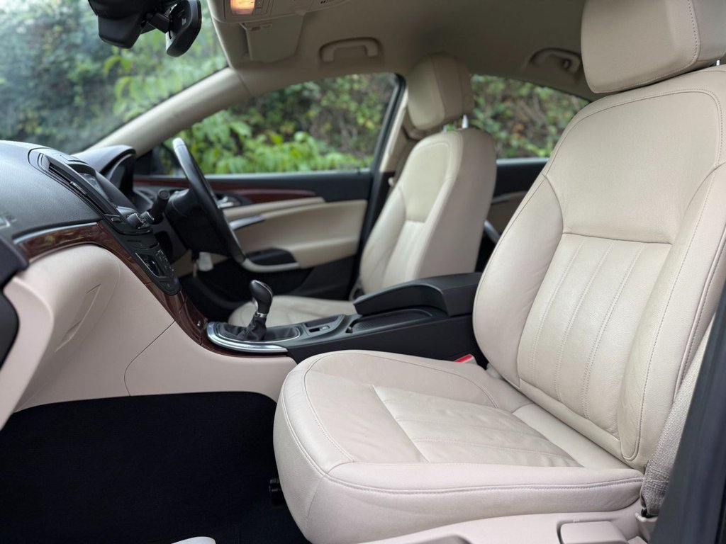 Used Vauxhall Insignia 2016 for sale - 76386026: Photo 9