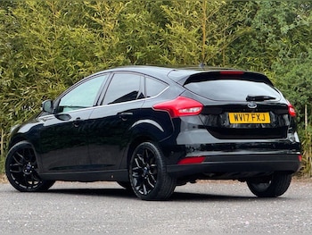 Used Ford Focus 2017 for sale - 78474731: Photo