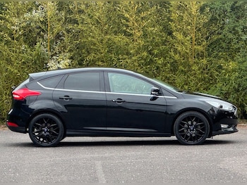 Used Ford Focus 2017 for sale - 78474731: Photo