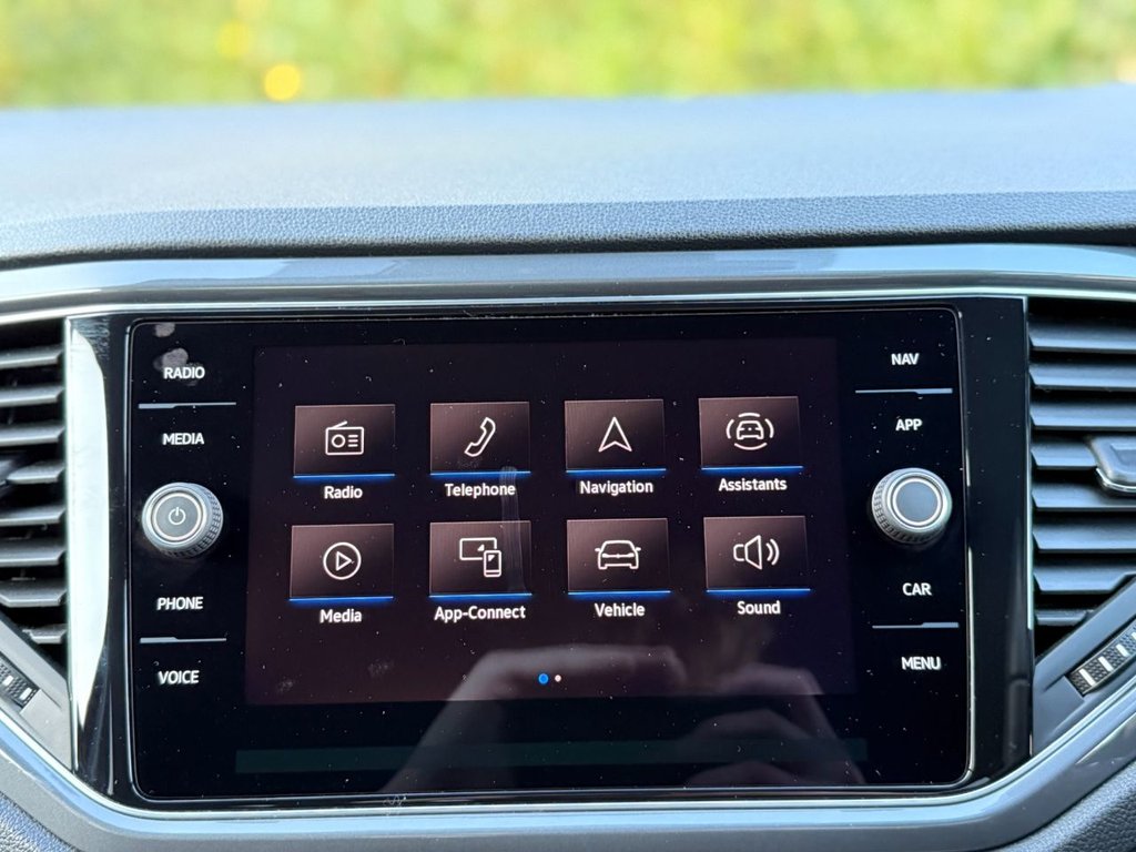 Used Volkswagen T-Roc 2021 for sale - 76868045: Photo 16