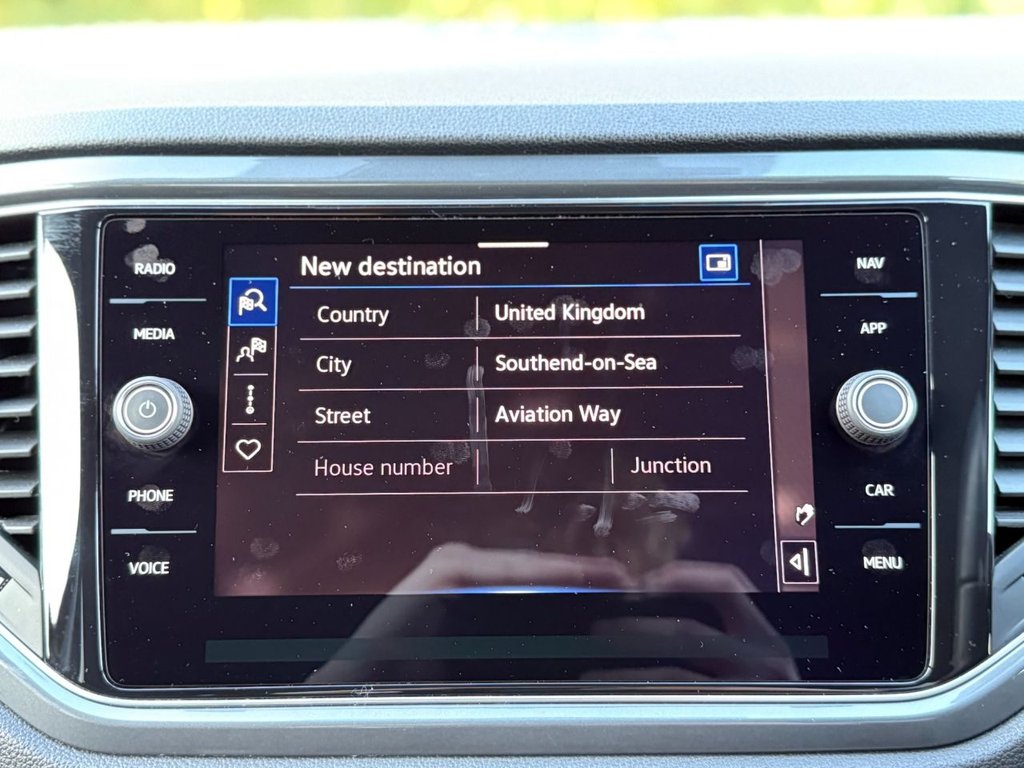 Used Volkswagen T-Roc 2021 for sale - 76868045: Photo 21