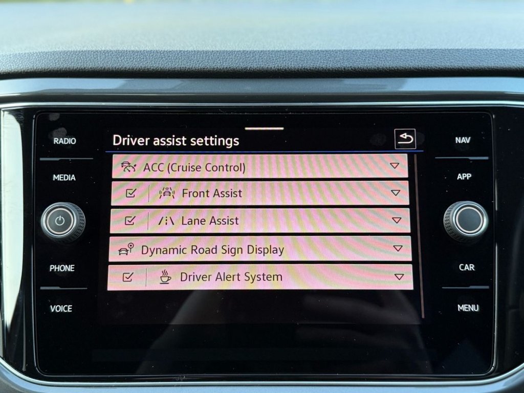 Used Volkswagen T-Roc 2021 for sale - 76868045: Photo 31