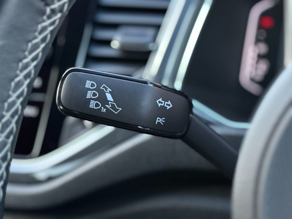 Used Volkswagen T-Roc 2021 for sale - 76868045: Photo 43