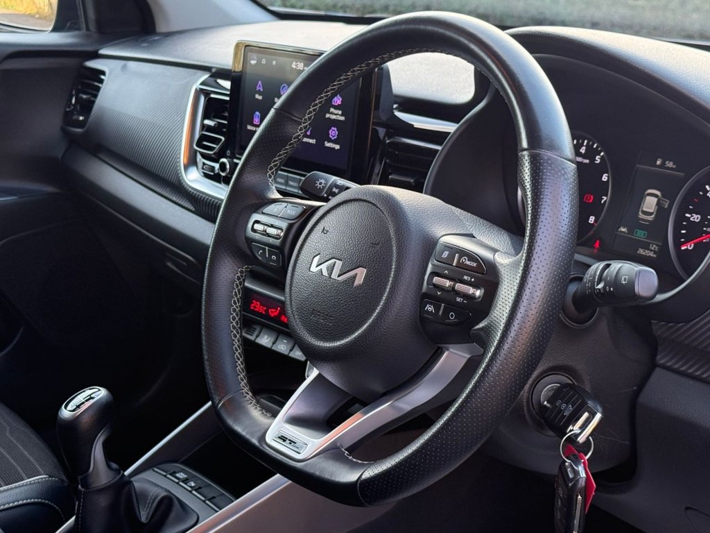 Used Kia Stonic 2023 for sale - 77835202: Photo 14