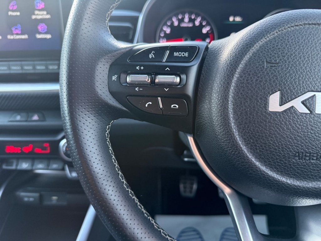 Used Kia Stonic 2023 for sale - 77835202: Photo 17