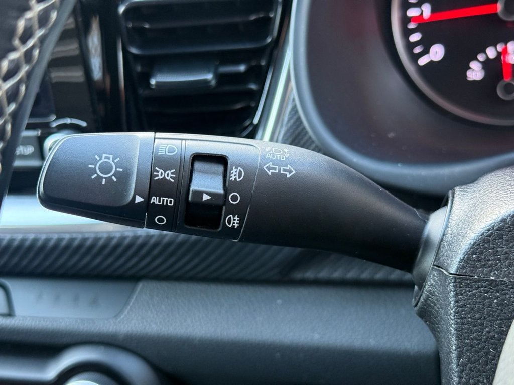 Used Kia Stonic 2023 for sale - 77835202: Photo 19