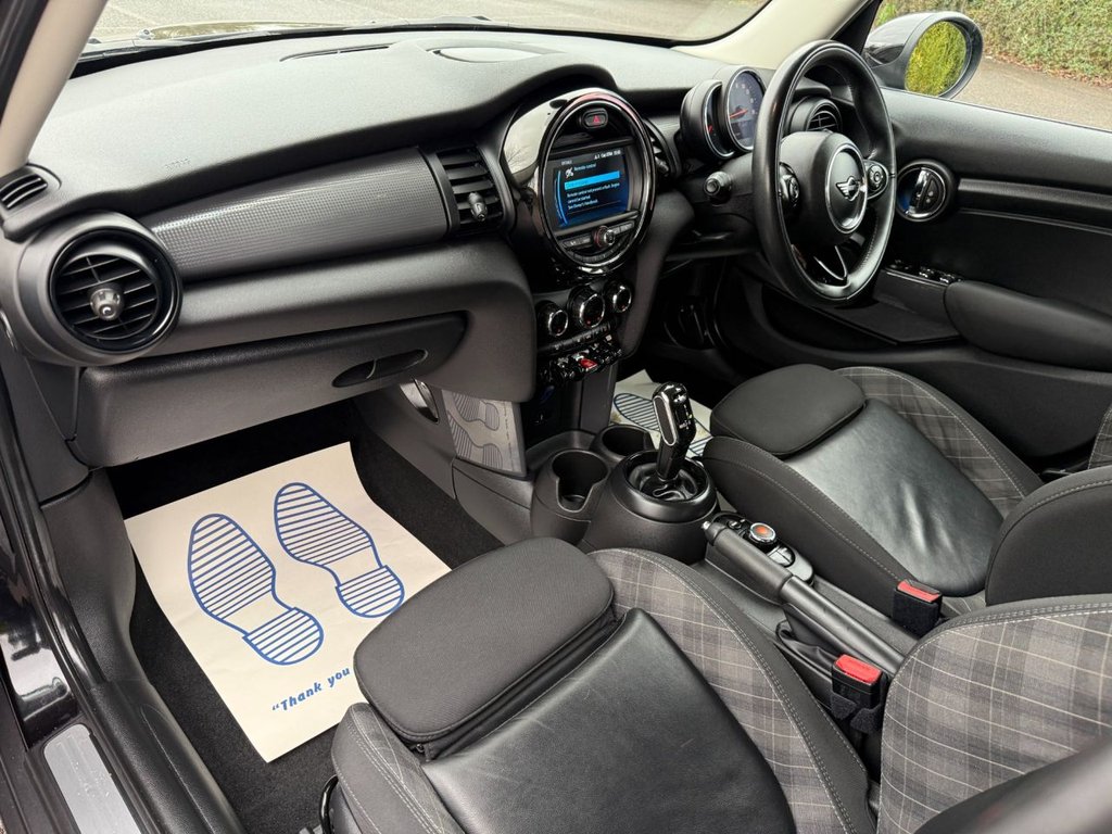 Used MINI Hatch 2018 for sale - 77632056: Photo 8