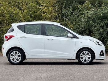Used Hyundai i10 2016 for sale - 78943289: Photo