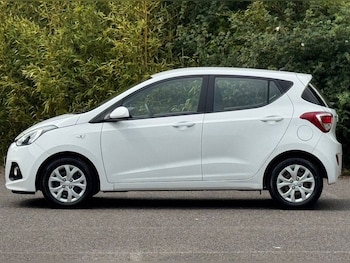 Used Hyundai i10 2016 for sale - 78943289: Photo