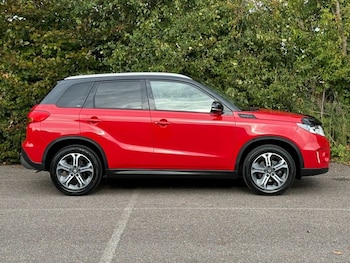Used Suzuki Vitara 2017 for sale - 76162944: Photo 3