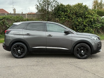 Used Peugeot 3008 2017 for sale - 76445767: Photo