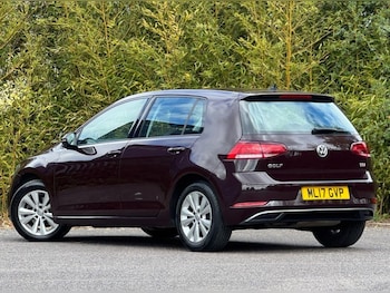Used Volkswagen Golf 2017 for sale - 79032357: Photo