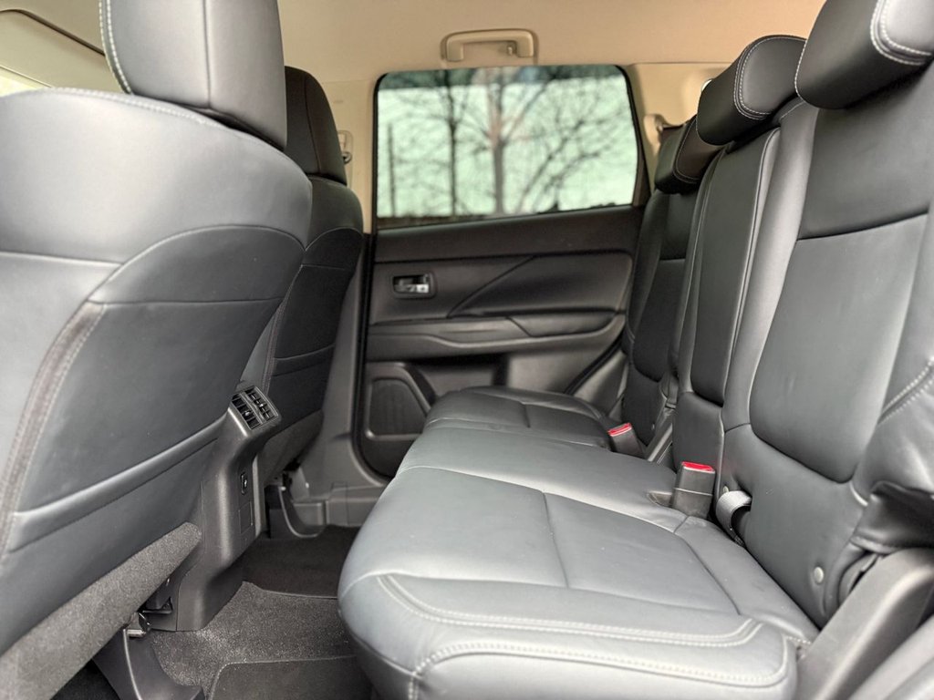 Used Mitsubishi Outlander 2018 for sale - 77140150: Photo 14