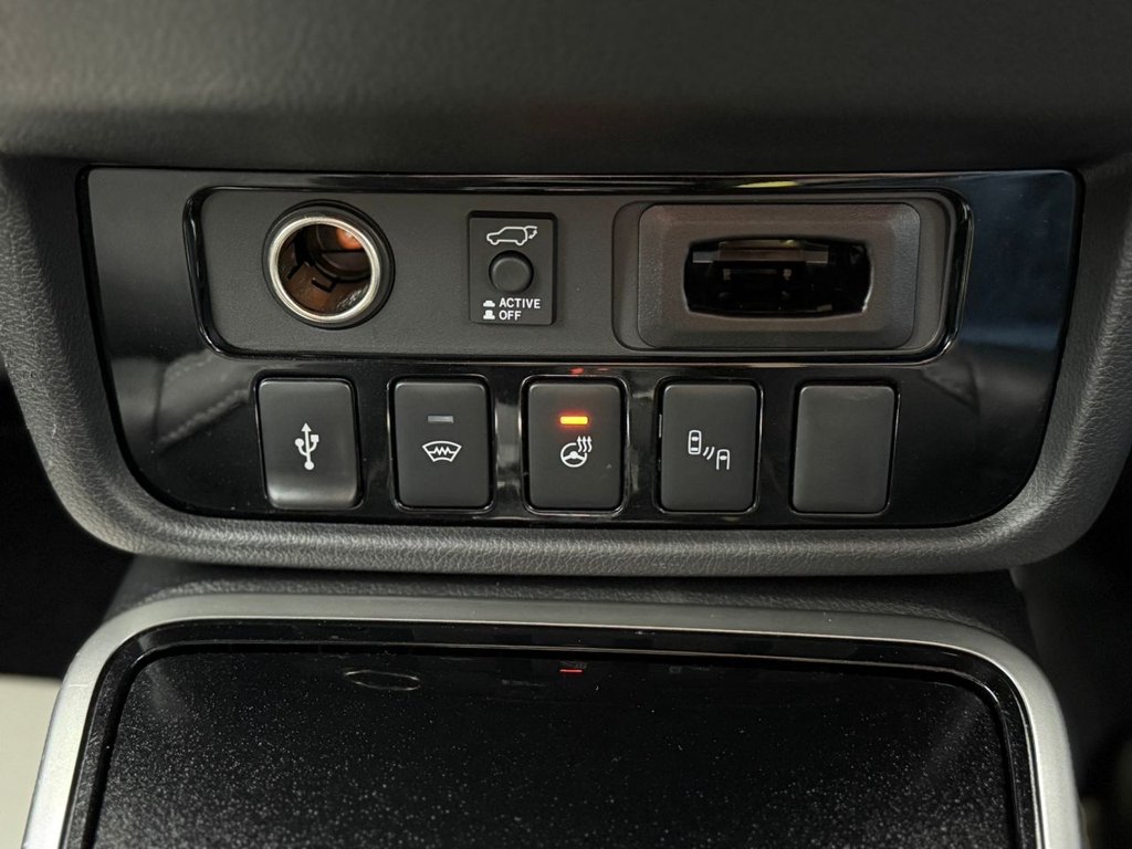 Used Mitsubishi Outlander 2018 for sale - 77140150: Photo 25