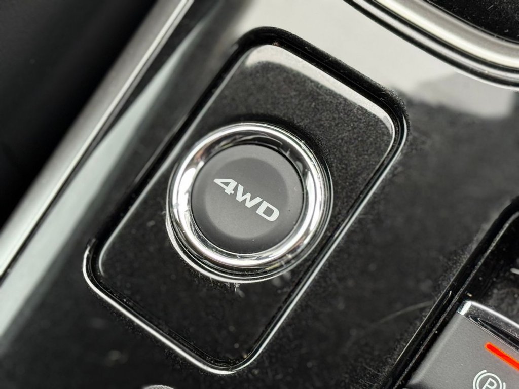 Used Mitsubishi Outlander 2018 for sale - 77140150: Photo 27