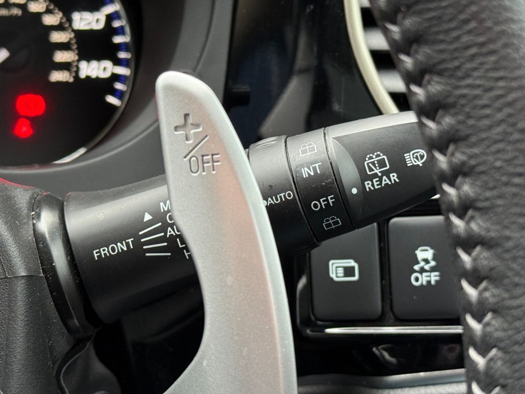 Used Mitsubishi Outlander 2018 for sale - 77140150: Photo 37