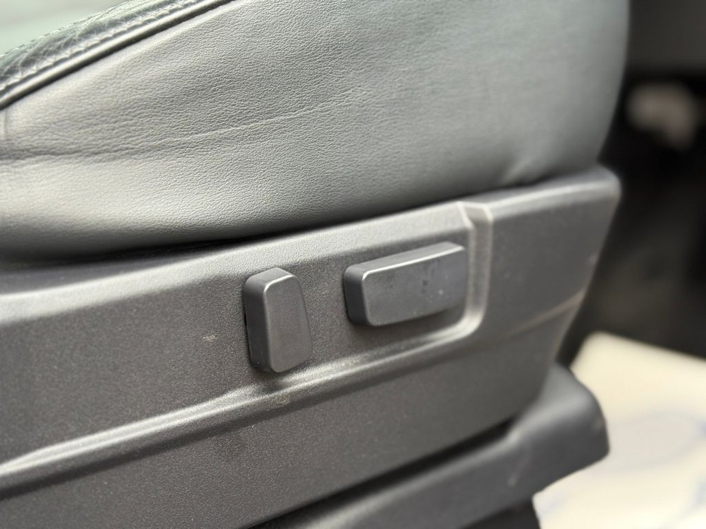 Used Mitsubishi Outlander 2018 for sale - 77140150: Photo 42