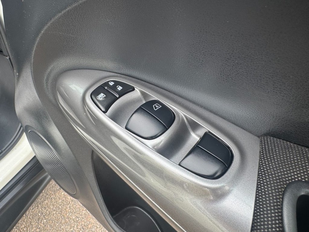 Used Nissan Juke 2013 for sale - 78219284: Photo 30