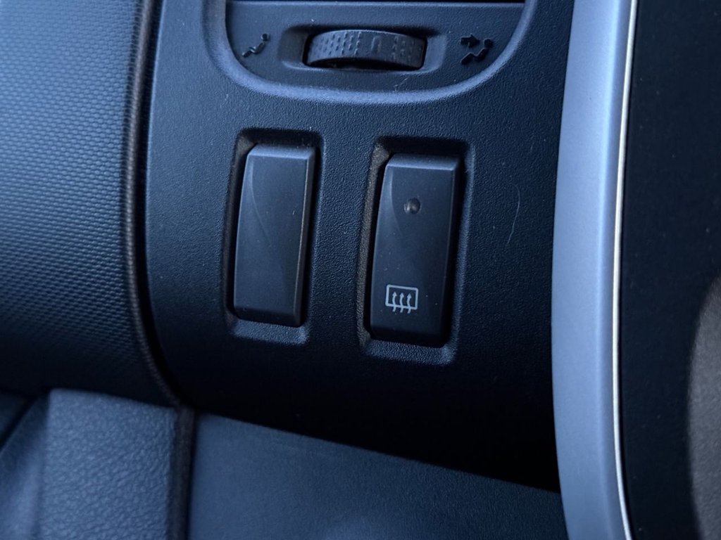 Used Vauxhall Vivaro 2015 for sale - 77212890: Photo 24