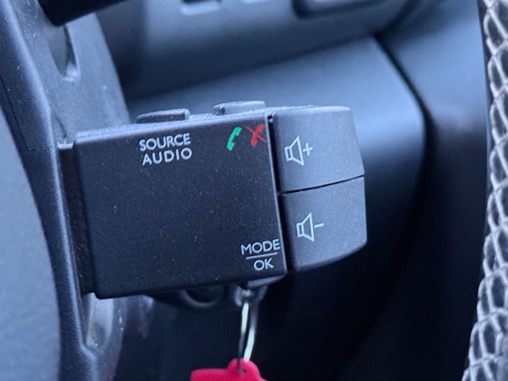 Used Vauxhall Vivaro 2015 for sale - 77212890: Photo 34