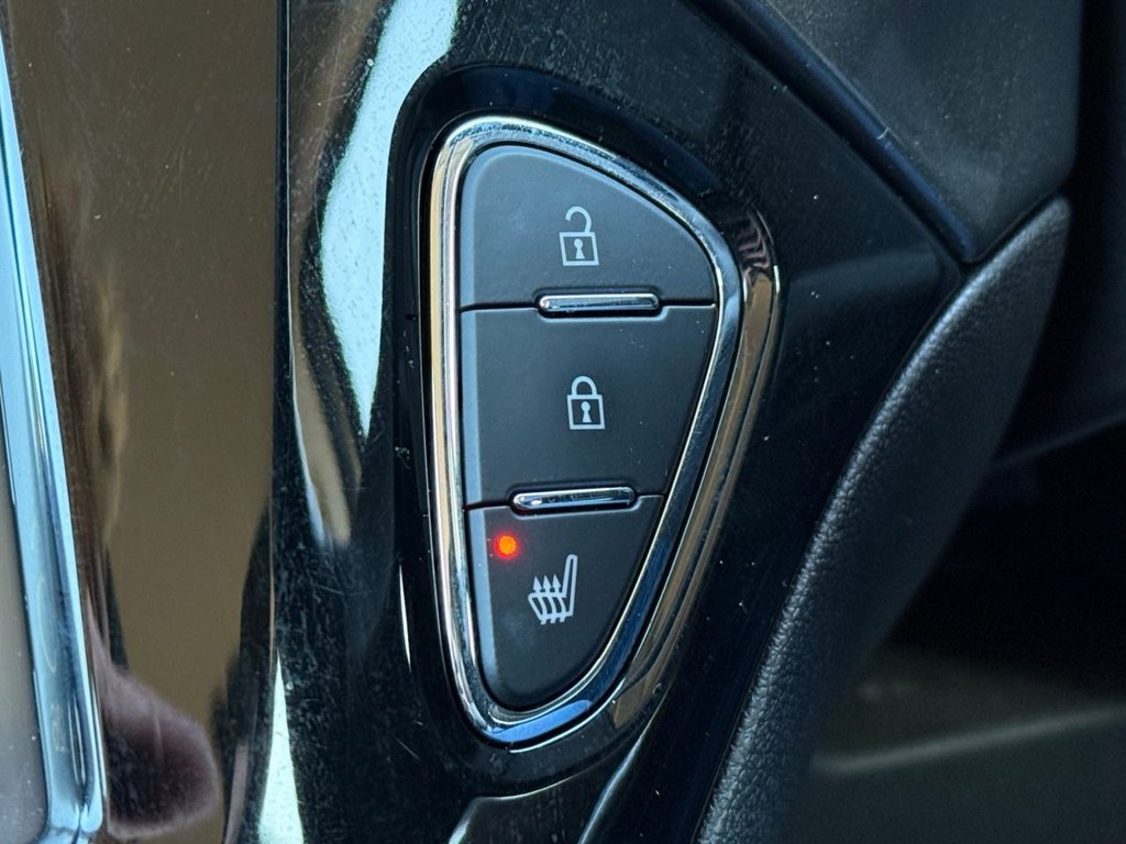 Used Vauxhall Corsa 2016 for sale - 76986183: Photo 24