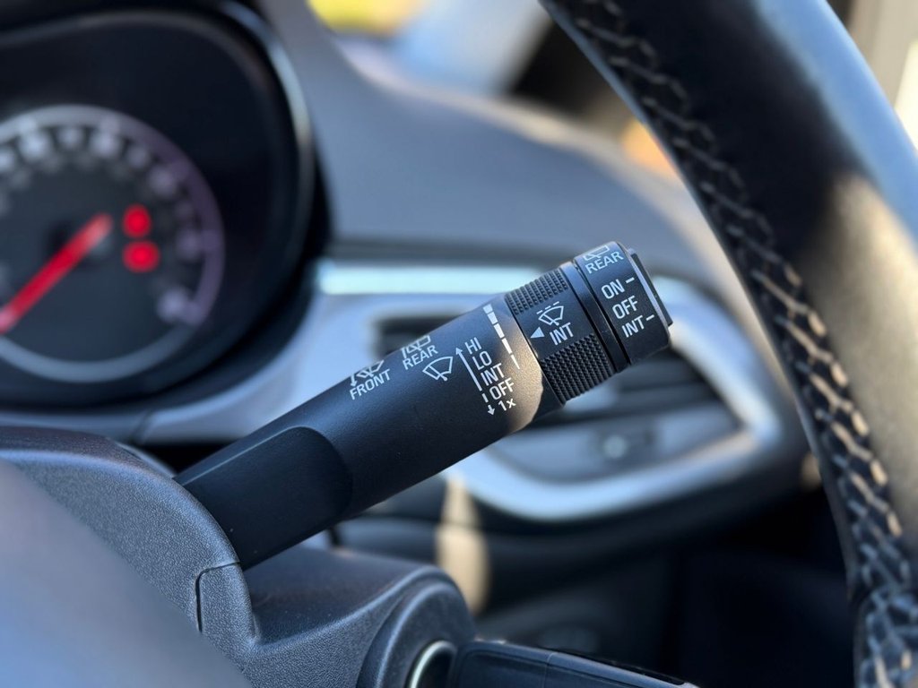 Used Vauxhall Corsa 2016 for sale - 76986183: Photo 32