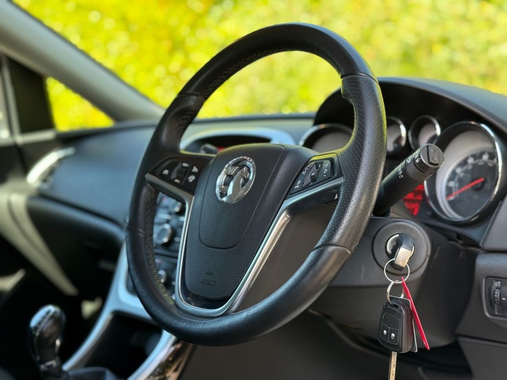 Used Vauxhall Astra 2015 for sale - 76291100: Photo 9