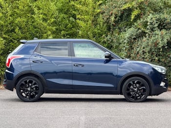 Used Ssangyong Tivoli 2015 for sale - 79708643: Photo