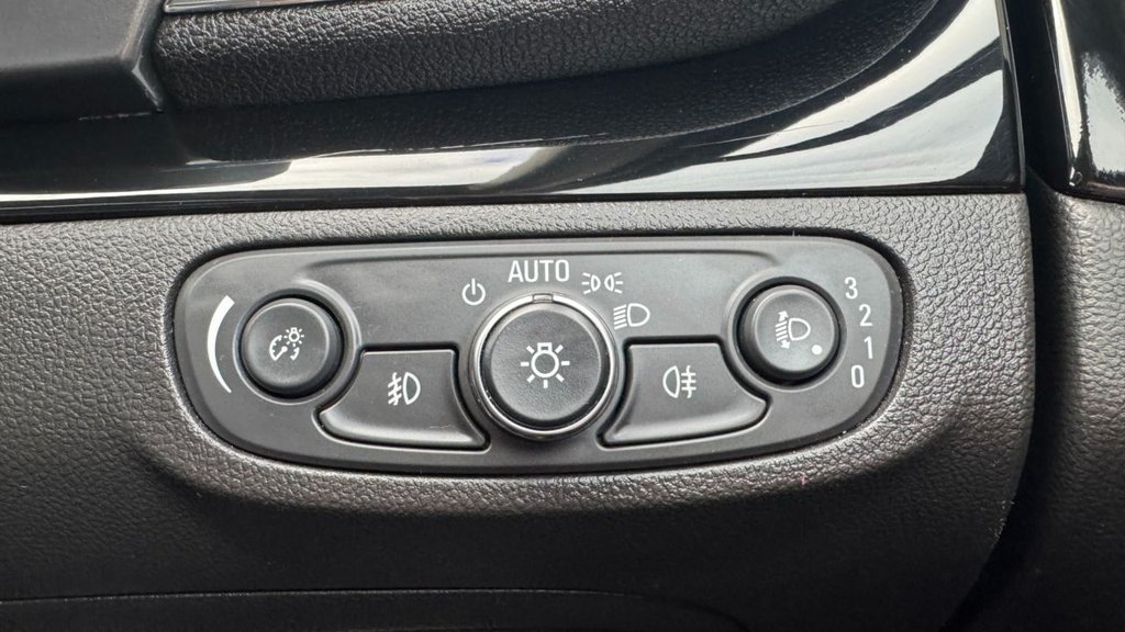 Used Vauxhall Mokka X 2018 for sale - 78110359: Photo 29