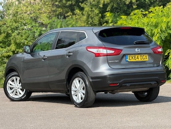 Used Nissan Qashqai 2014 for sale - 79327937: Photo